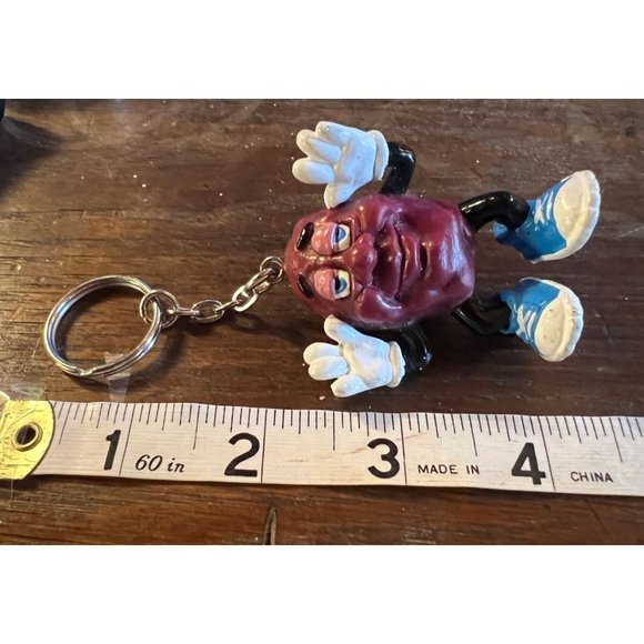 Friends Chandler California Raisin Darth Vader Key Chain Set - Picture 11 of 13